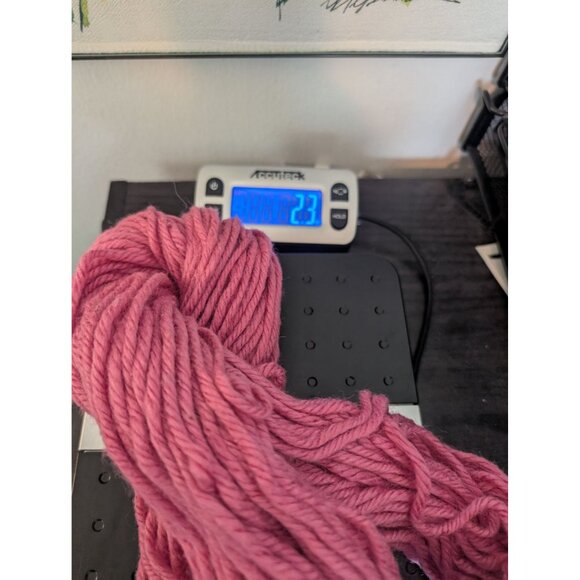 Lot of 7 Bulky Weight Yarn Remnants/Scraps - Picture 2 of 8